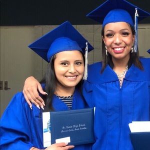 Meet your Posher, Juana